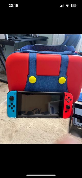 Nintendo Switch Azul/Rojo Impecable