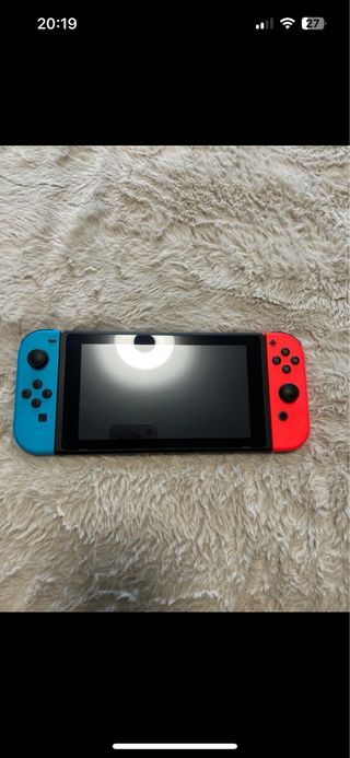 Nintendo Switch Azul/Rojo Impecable