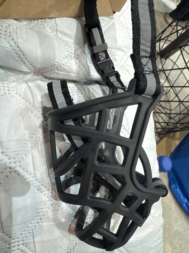 Bozal para perro negro