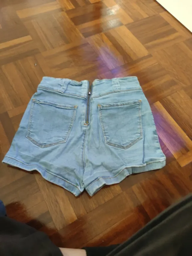 Pantalones cortos vaqueros cintura alta niña