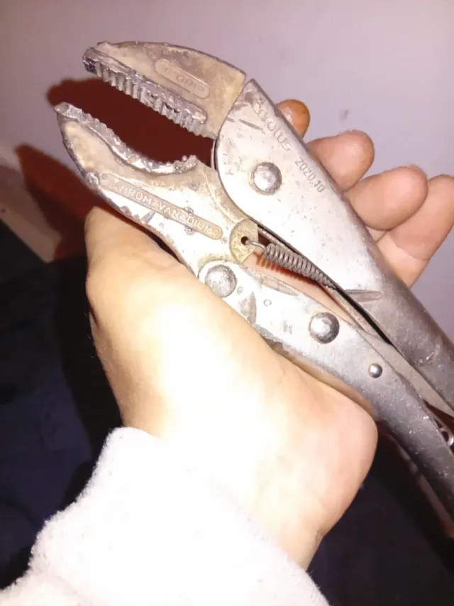 Llave de presión 10 GRIP