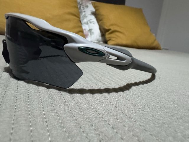 Óculos Oakley Radar