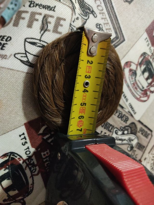 Rodetes fallera niña pelo castaño