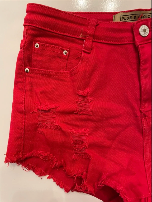 Shorts Rojos Desgastados BLUE & LOUZE