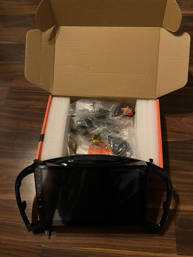 Rádio com Tela Touch Nissan Juke 2010-2019