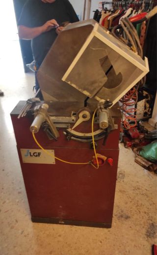 Tronzadora de aluminio LGF
