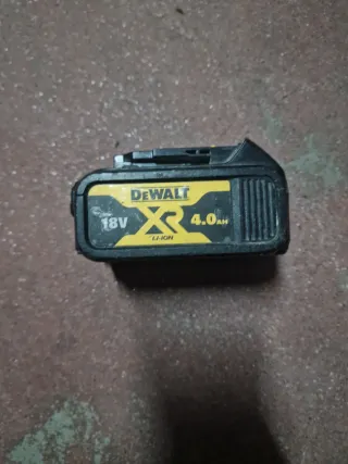 Batería DeWalt XR 18V 4.0Ah Li-Ion