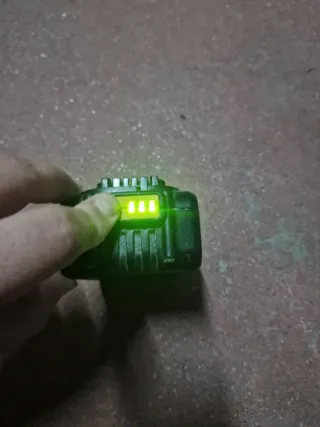 Batería DeWalt XR 18V 4.0Ah Li-Ion