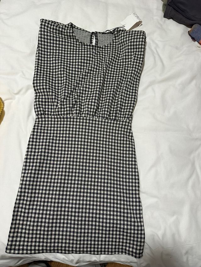 Vestido cuadros blanco y negro
