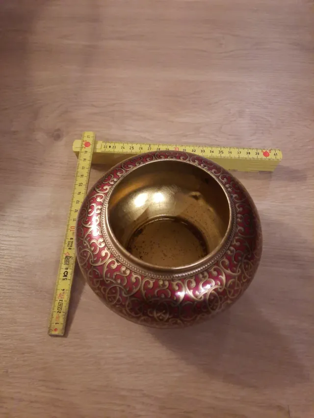 Lata antigua caramelos decorada