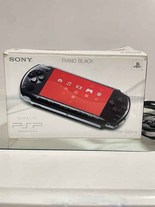 PSP 3004 Slim & Lite Negra