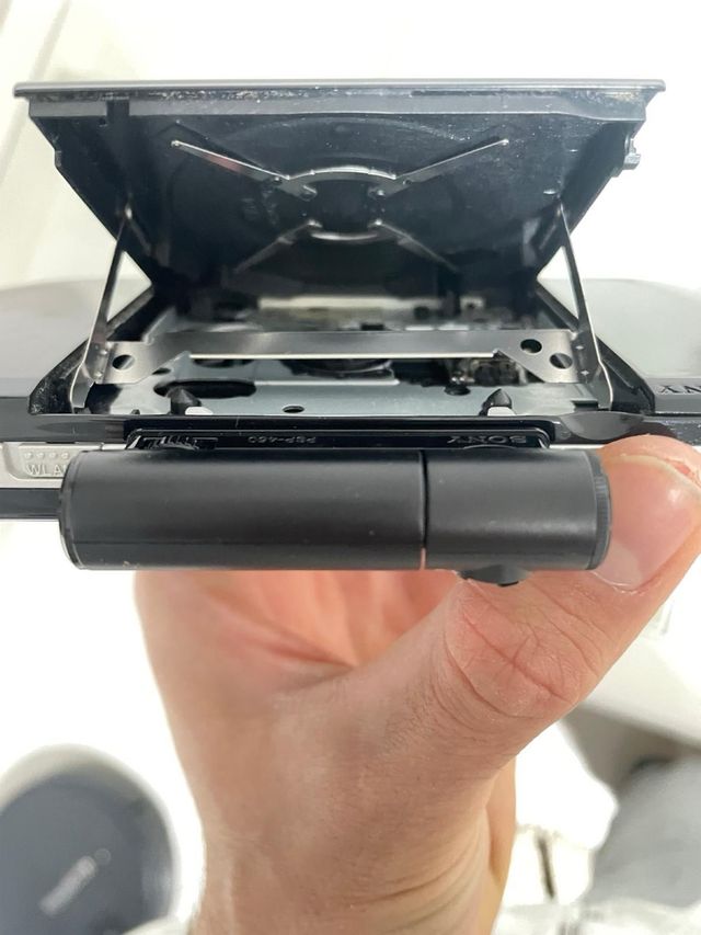 PSP 3004 Slim & Lite Negra