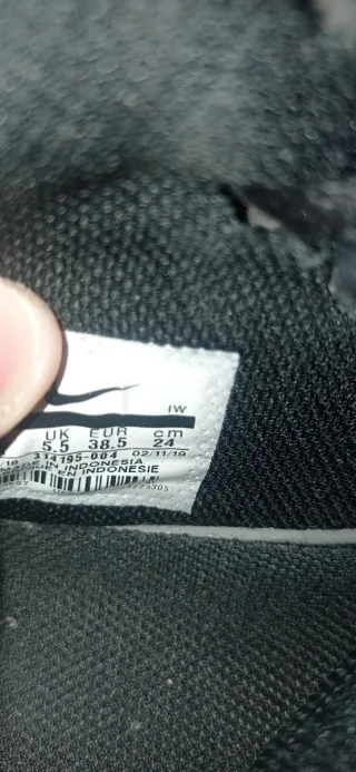 Nike Air Force 1 Mid 38.5