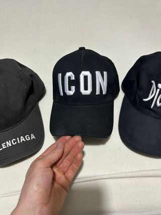 Gorras Balenciaga, Dsquared, Dior Negras