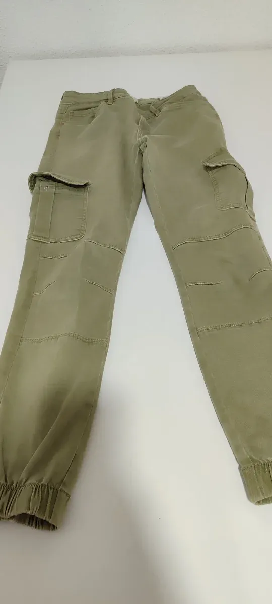 Pantalón cargo mujer verde