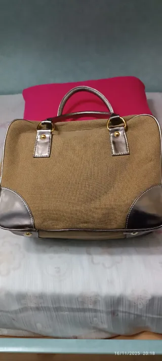 Bolsa Prada Bowling Bag Beige y Dorada