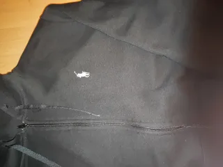 Sudadera Negra con Cremallera