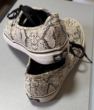 Zapatillas Vans estampado serpiente para mujer