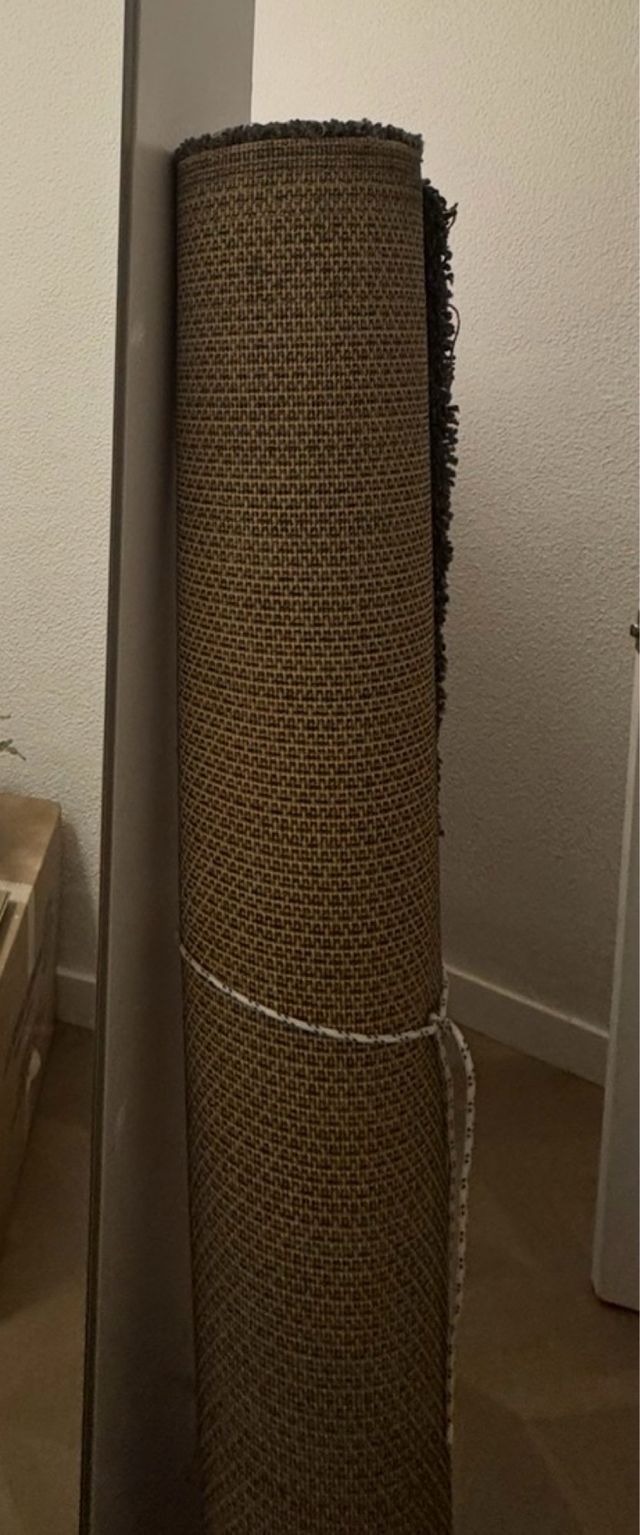 Alfombra pelo largo gris oscuro