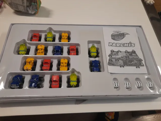 2 Parchís Blaze y Peppa Pig