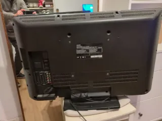 Televisor Toshiba Negro LCD 32''