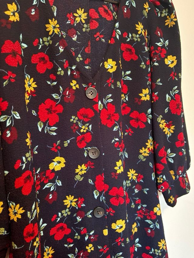 Vestido estampado floral manga larga