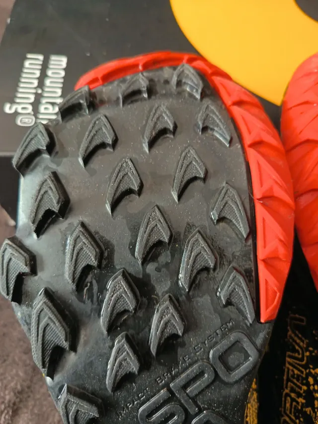 La Sportiva Akasha II