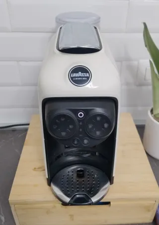 Macchina Caffè Lavazza A Modo Mio