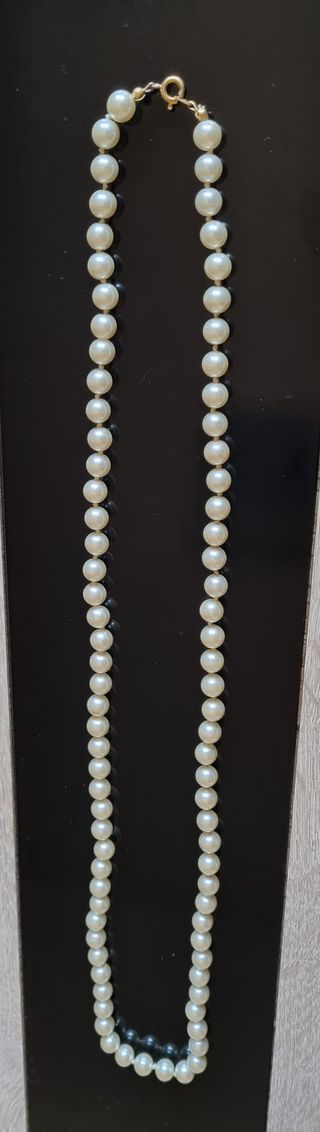 Collar de perlas clásico