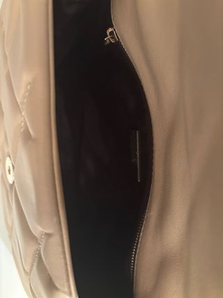 Bolso Carolina Herrera Beige Piel Acolchado