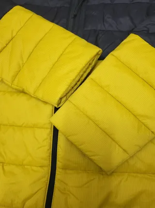 The North Face Chaquetón Negro y Amarillo
