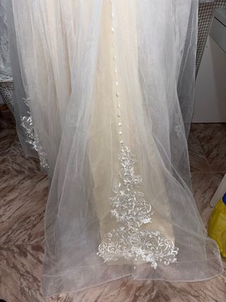 Vestido de Novia Nuevo con Encaje