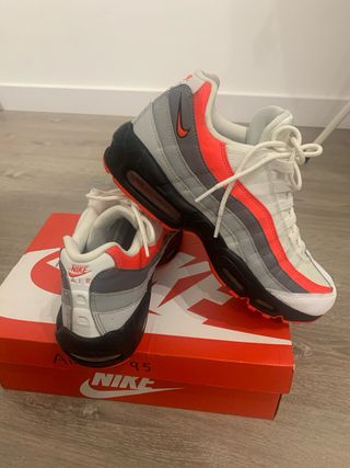 Zapatillas Nike Air Max 95 Rojas y Blancas