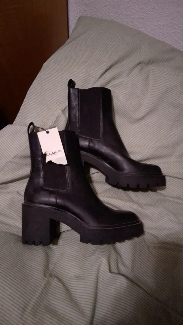 Botines Pull&Bear negros