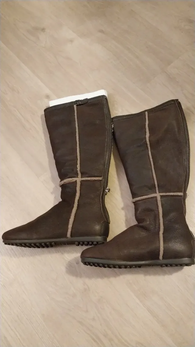 Botas de piel marrones