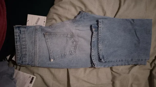 Pantalón vaquero Zara azul