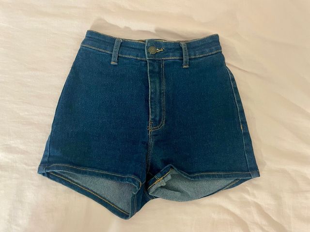 Vaqueros cortos azul oscuro