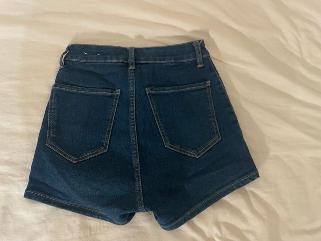 Vaqueros cortos azul oscuro