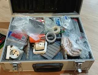 Sierra de calar Makita con maletín