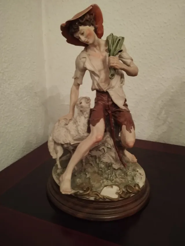 Figuras pastor y pastora con ovejas