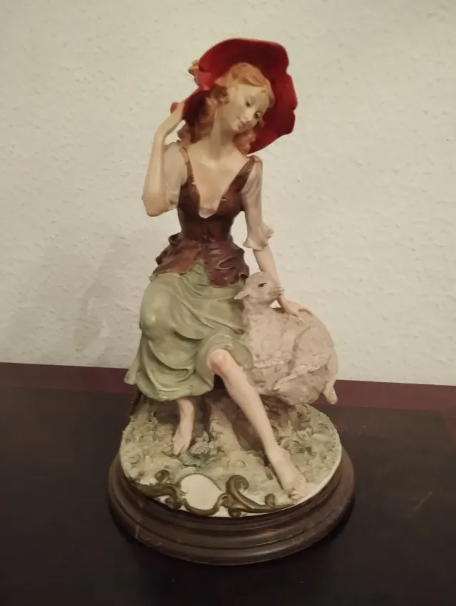 Figuras pastor y pastora con ovejas