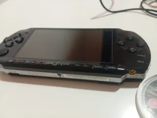 Sony PSP 3004 + GTA Vice City Stories