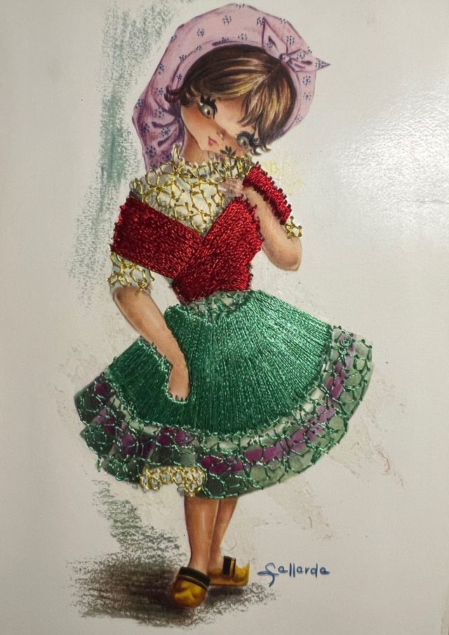 Postal Antigua Traje Regional Bordado