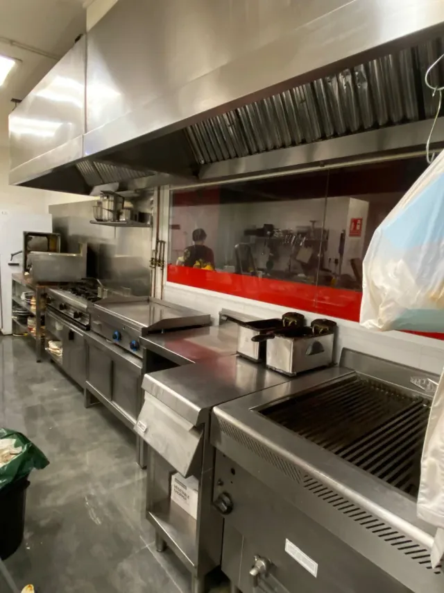 Traspaso Restaurante Completo