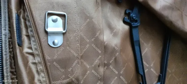 Portatrajes Salvador Bachiller gris y azul marino