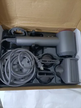 Secador de pelo sin aspas, con enchufe americano.