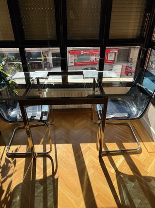 Mesa de ikea modelo glivarp