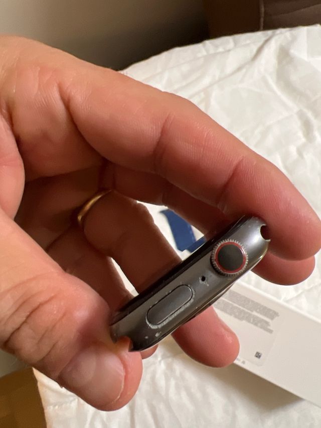 Apple Watch Space Gray series 4 Cellular