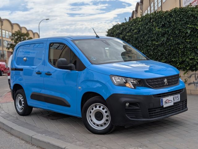 Peugeot Partner Premium 100Cv 1.5BlueHdi IVA Inc