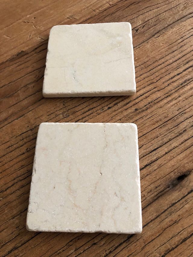 Conjunto de porta-copos de mármore rústico